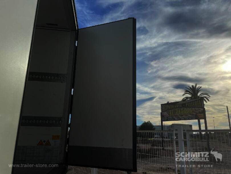 Schmitz Cargobull - низкотемпературный рефрижератор Cтандарт Изо/термо кузов (14)