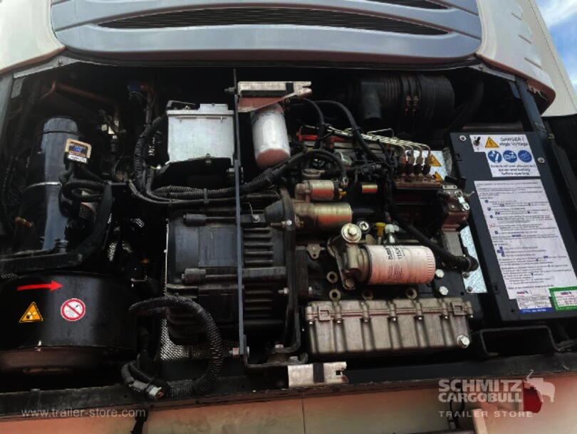 Schmitz Cargobull - низкотемпературный рефрижератор Cтандарт Изо/термо кузов (16)