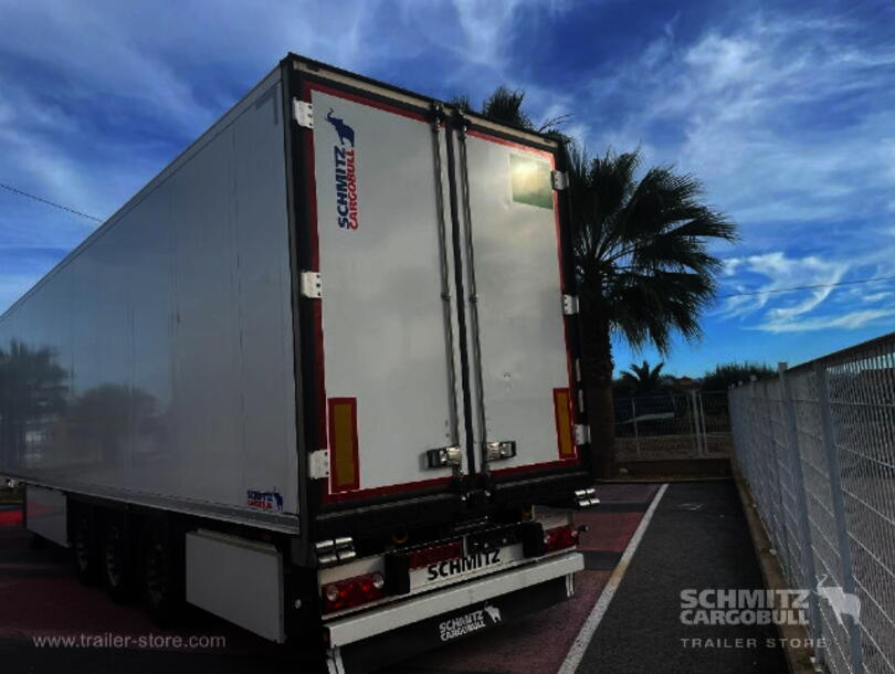 Schmitz Cargobull - низкотемпературный рефрижератор Cтандарт Изо/термо кузов (5)