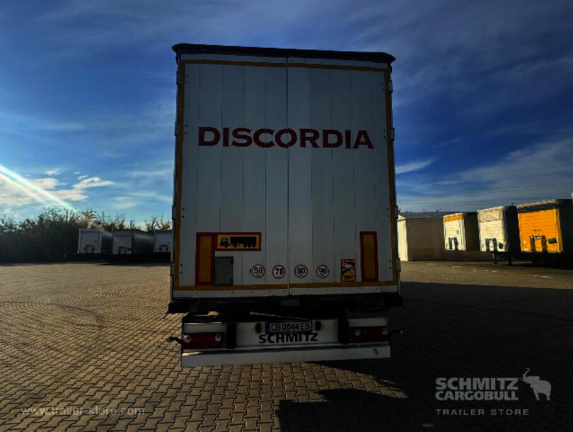 Schmitz Cargobull - стандарт Тент (5)