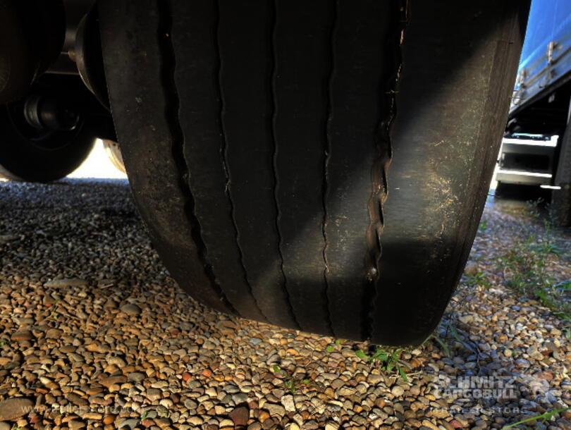 Schmitz Cargobull - Mega Curtainsider (17)