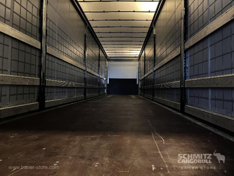 Schmitz Cargobull - Mega Curtainsider (2)