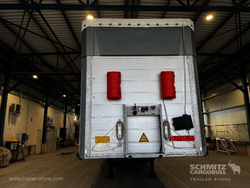Schmitz Cargobull - Mega Curtainsider (6)