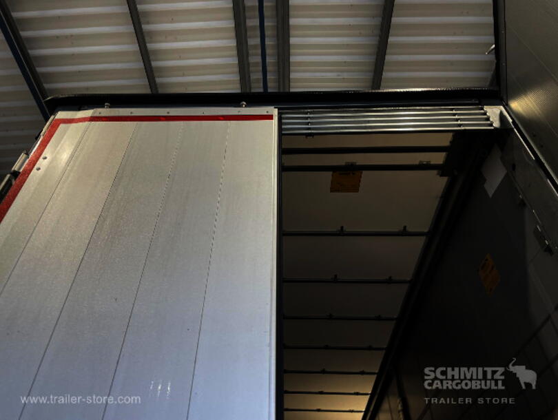 Schmitz Cargobull - Mega Curtainsider (7)