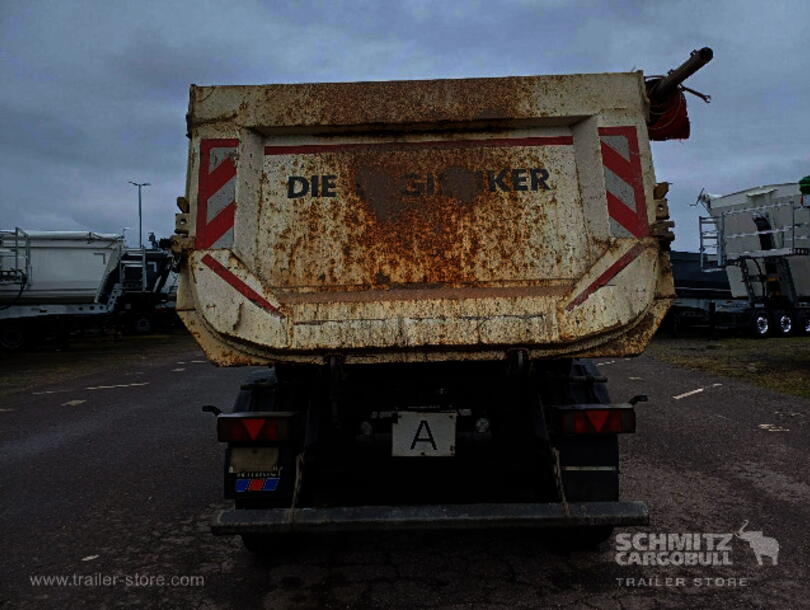 Schmitz Cargobull - stål-rundtlad Tip (5)