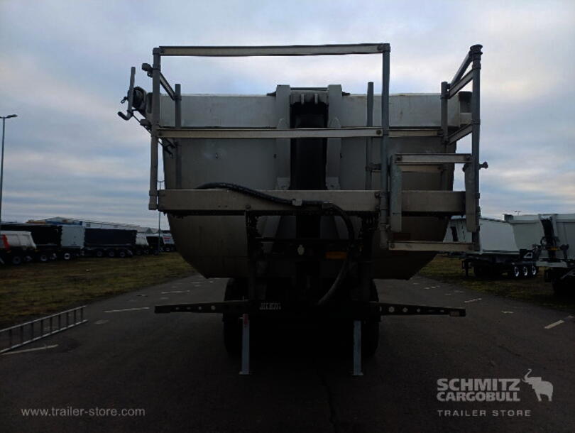 Schmitz Cargobull - Kipper Stahlrundmulde (6)