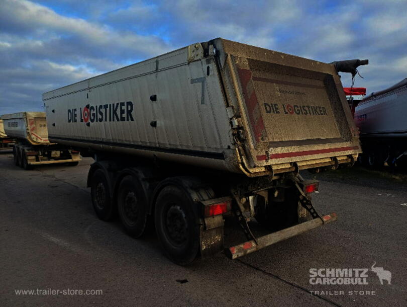 Schmitz Cargobull - Bena basculabila dreapta din aluminiu Autobasculantă (1)