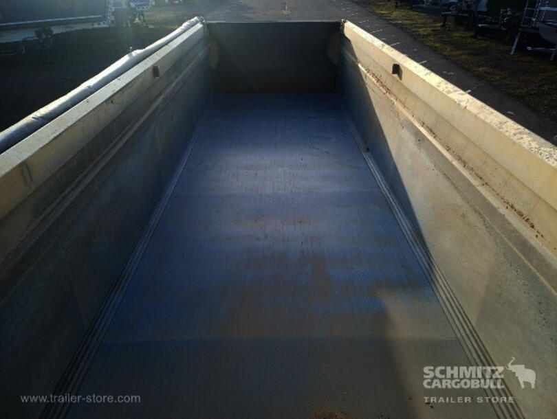 Schmitz Cargobull - Bena basculabila dreapta din aluminiu Autobasculantă (2)