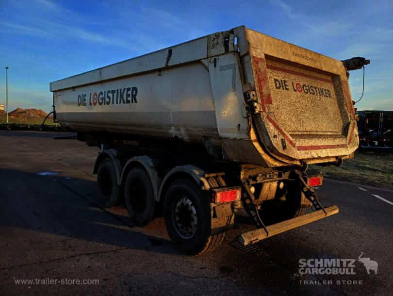 Schmitz Cargobull - Kipper Stahlrundmulde (1)