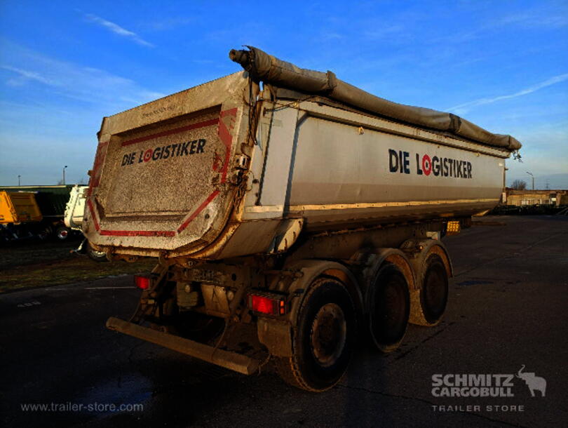 Schmitz Cargobull - Kipper Stahlrundmulde (4)