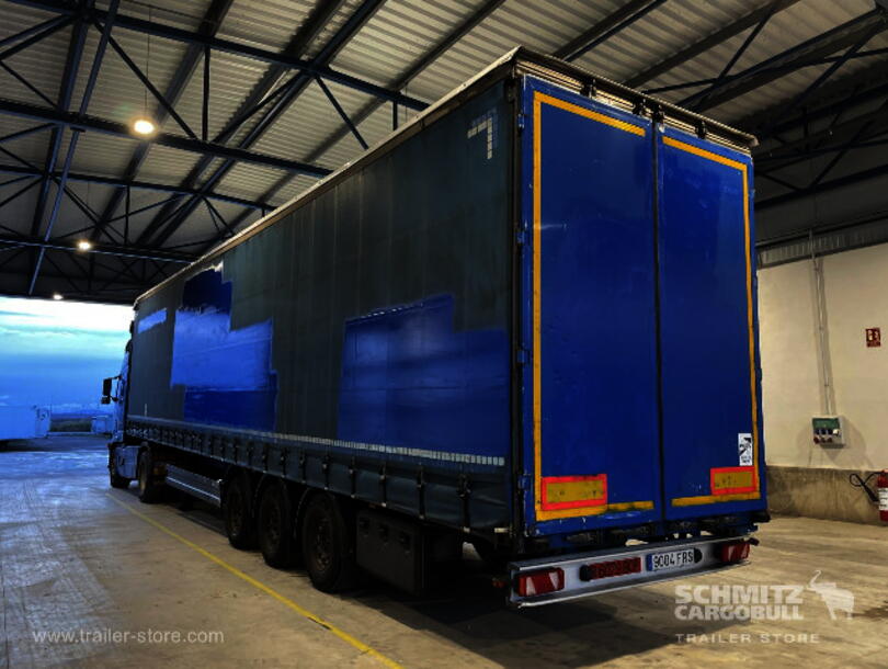 Berger - Mega Curtainsider (1)