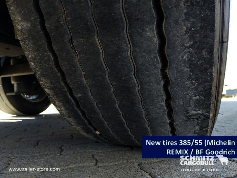 Schmitz Cargobull - Schiebeplane Mega (1)