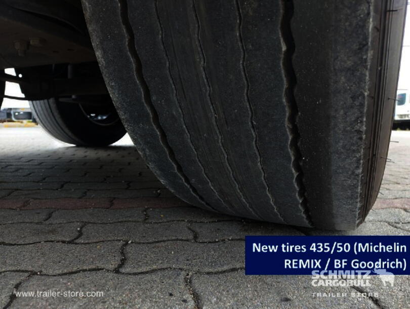 Schmitz Cargobull - Mega Curtainsider (1)