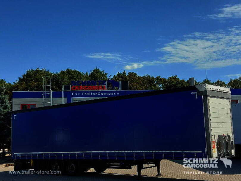 Schmitz Cargobull - Mega Curtainsider (2)