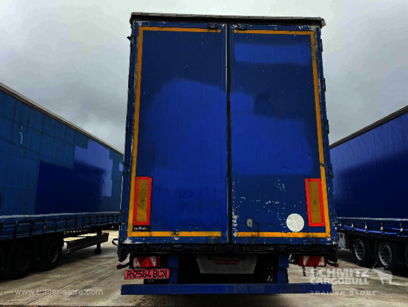 Leci Trailer - Mega Curtainsider (4)