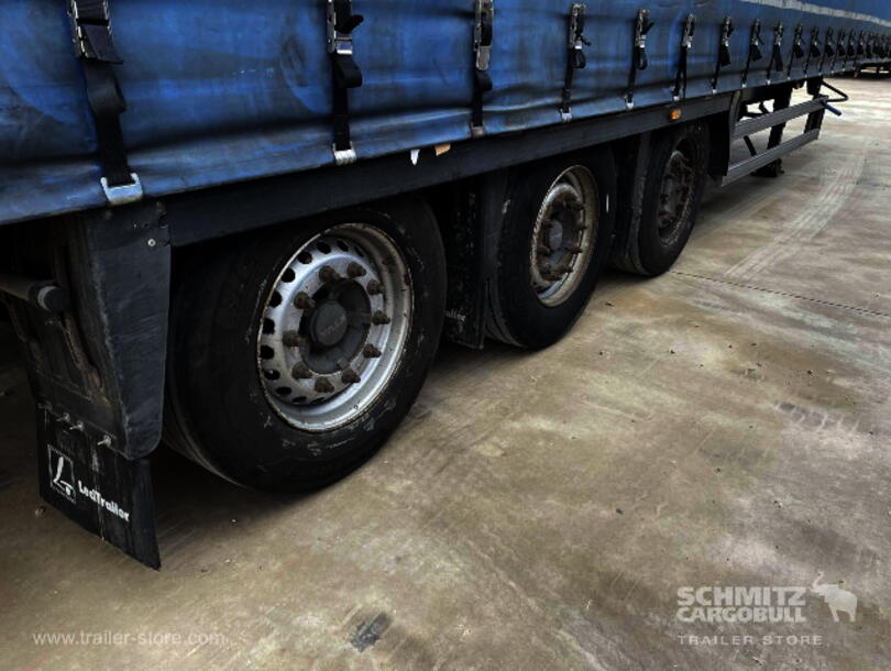 Leci Trailer - Mega Curtainsider (7)