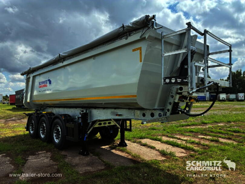 Schmitz Cargobull - Camião basculante con caixa de aço arredondada