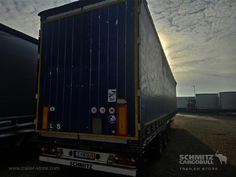 Schmitz Cargobull - Mega Curtainsider (2)