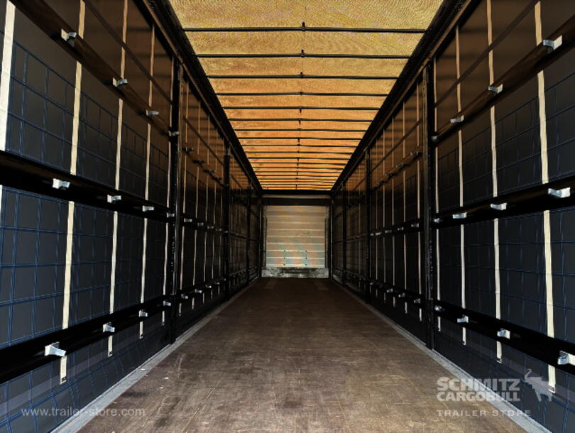 Schmitz Cargobull - Mega Curtainsider (2)