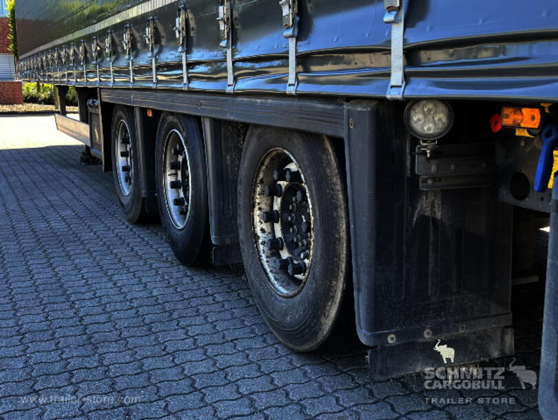 Schmitz Cargobull - Mega Curtainsider (13)