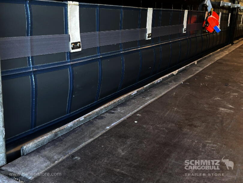 Schmitz Cargobull - Mega Curtainsider (22)
