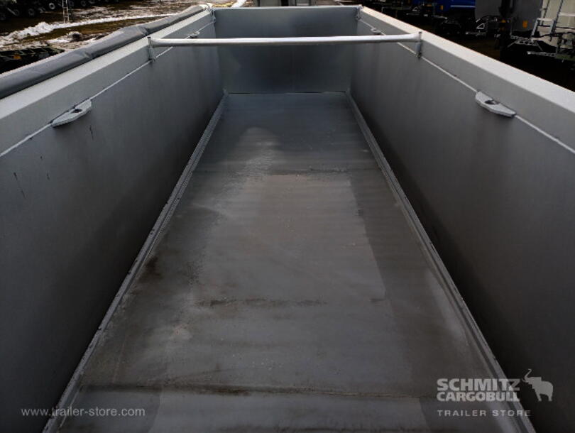 Schmitz Cargobull - Bena basculabila dreapta din aluminiu Autobasculantă (2)