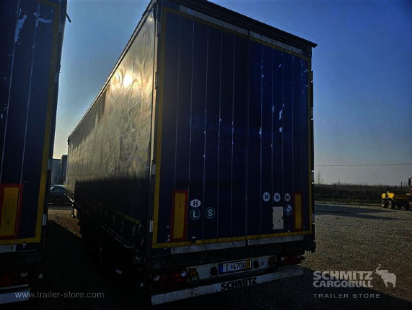 Schmitz Cargobull - Mega Curtainsider (2)