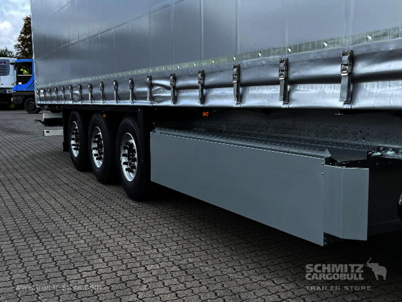 Schmitz Cargobull - Standard Curtainsider (17)
