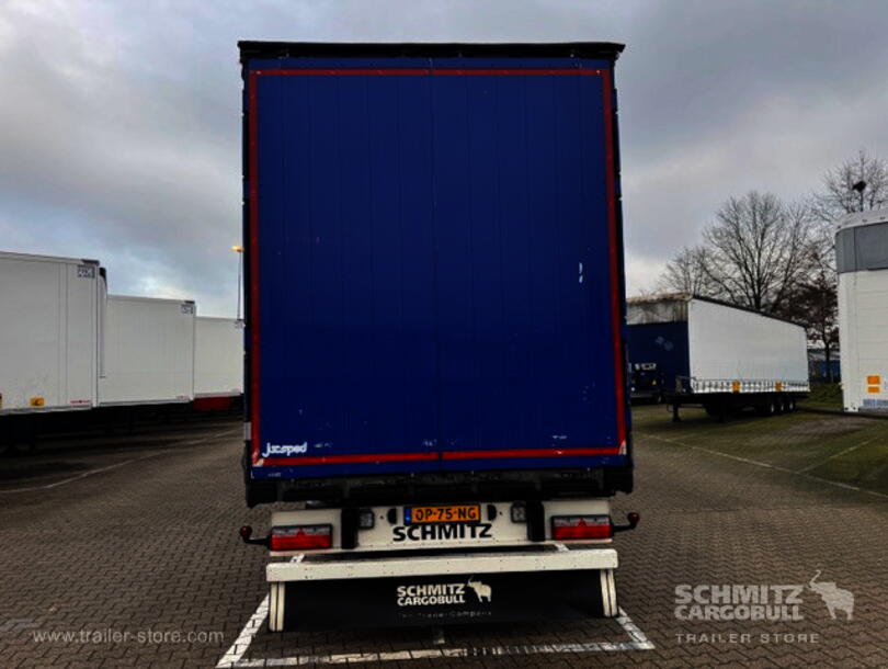 Schmitz Cargobull - Standard Curtainsider (4)