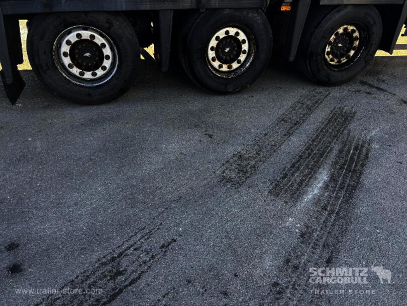 Schmitz Cargobull - Lona para empurrar Mega (4)