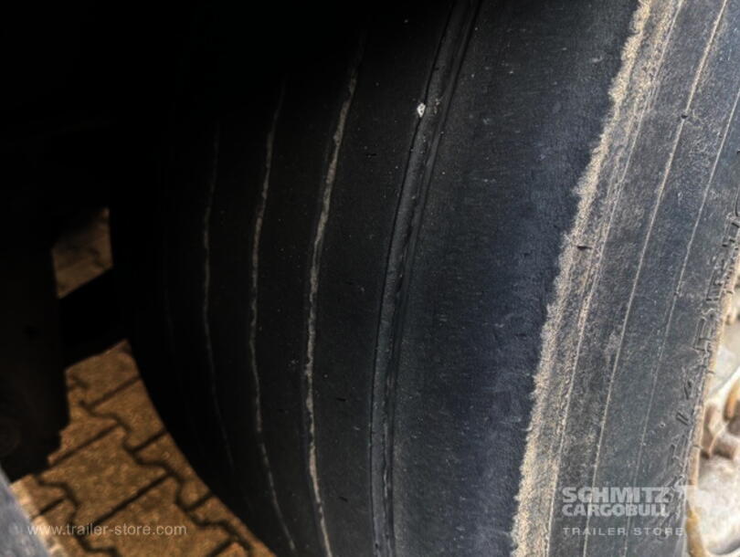 Schmitz Cargobull - Lona para empurrar Mega (12)