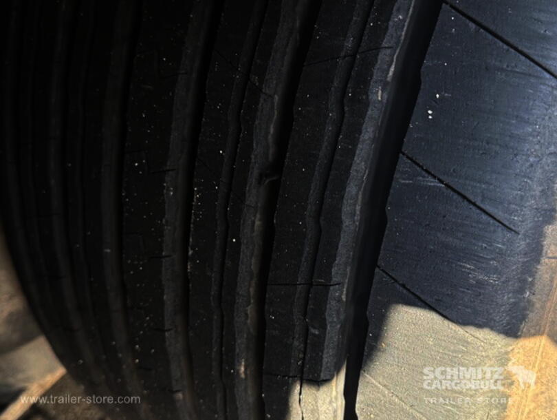 Schmitz Cargobull - Lona para empurrar Mega (9)