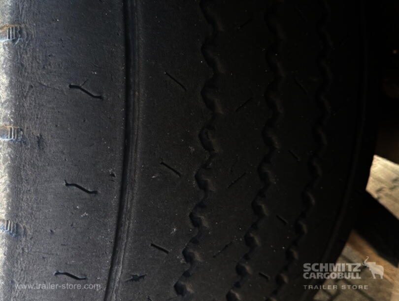 Schmitz Cargobull - Lona para empurrar Mega (11)