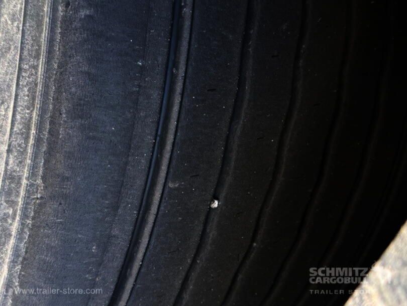 Schmitz Cargobull - Lona para empurrar Mega (12)