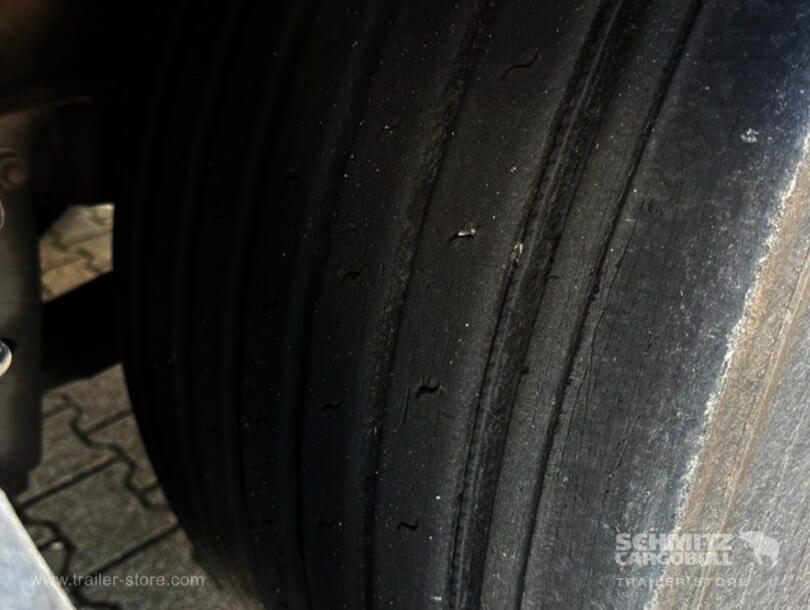 Schmitz Cargobull - Lona para empurrar Mega (15)