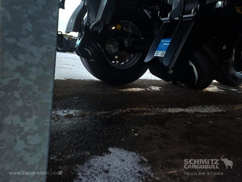 Schmitz Cargobull - steel half pipe body Tipper (10)