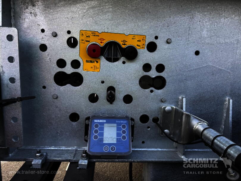 Schmitz Cargobull - Camião basculante con caixa de aço arredondada (16)