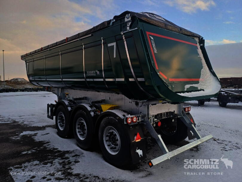 Schmitz Cargobull - steel half pipe body Tipper (1)