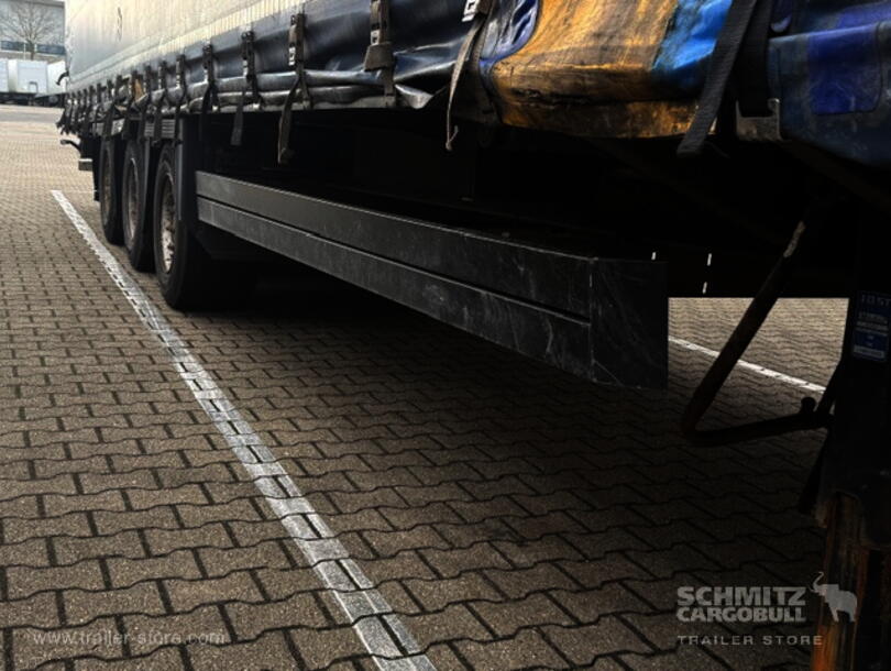 Schmitz Cargobull - Mega Curtainsider (9)