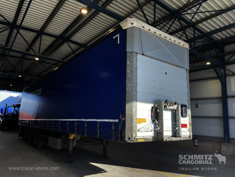 Schmitz Cargobull - coil Curtainsider