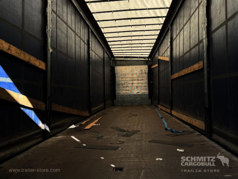 Schmitz Cargobull - Lona para empurrar Mega (2)