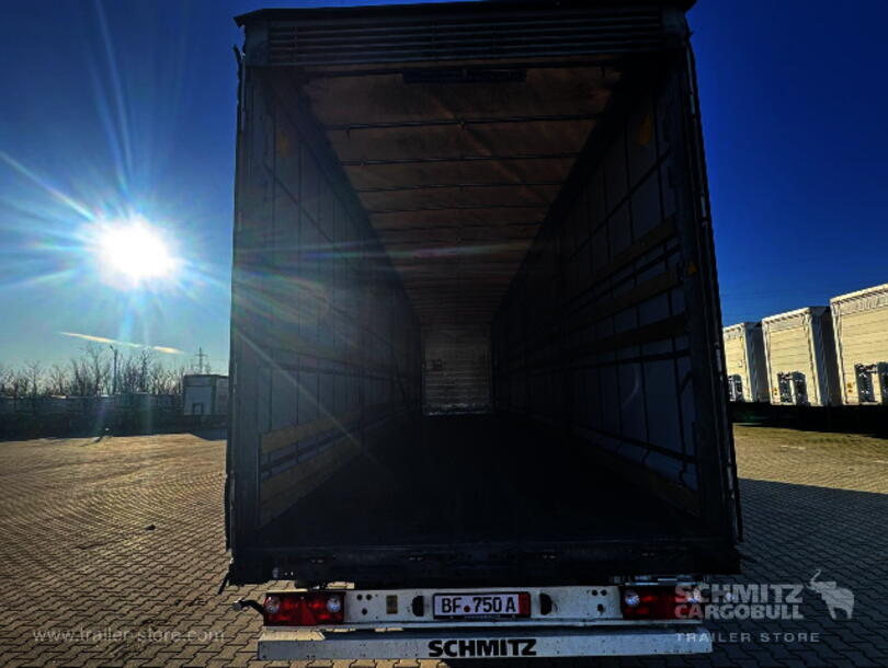Schmitz Cargobull - Mega Curtainsider (4)