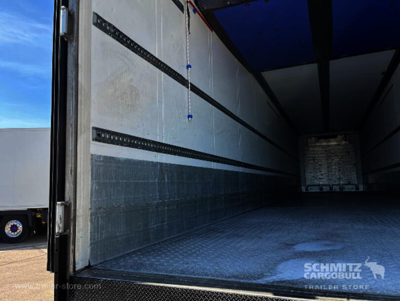 Schmitz Cargobull - Reefer multitemp Insulated/refrigerated box (15)