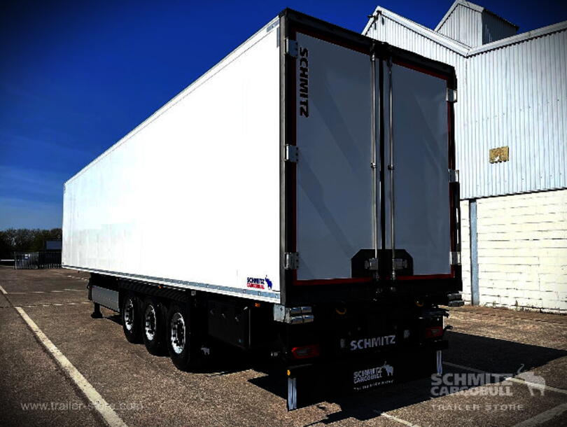 Schmitz Cargobull - Reefer multitemp Insulated/refrigerated box (1)