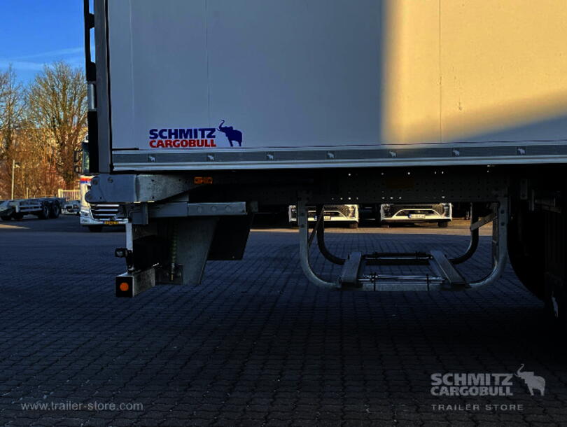 Schmitz Cargobull - Reefer meat hanging Insulated/refrigerated box (9)