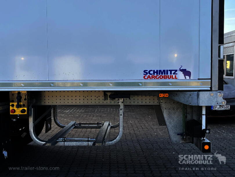 Schmitz Cargobull - Reefer meat hanging Insulated/refrigerated box (15)
