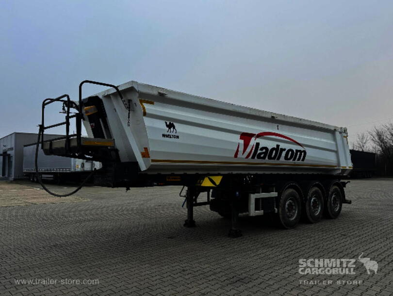 Wielton - alu-square sided body Tipper (1)