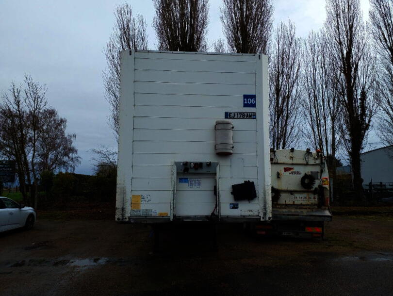 Schmitz Cargobull - Dryfreight box Box (4)