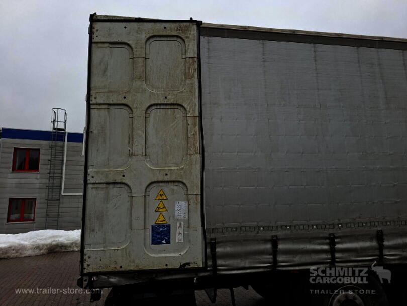 Krone - dropside Curtainsider (11)