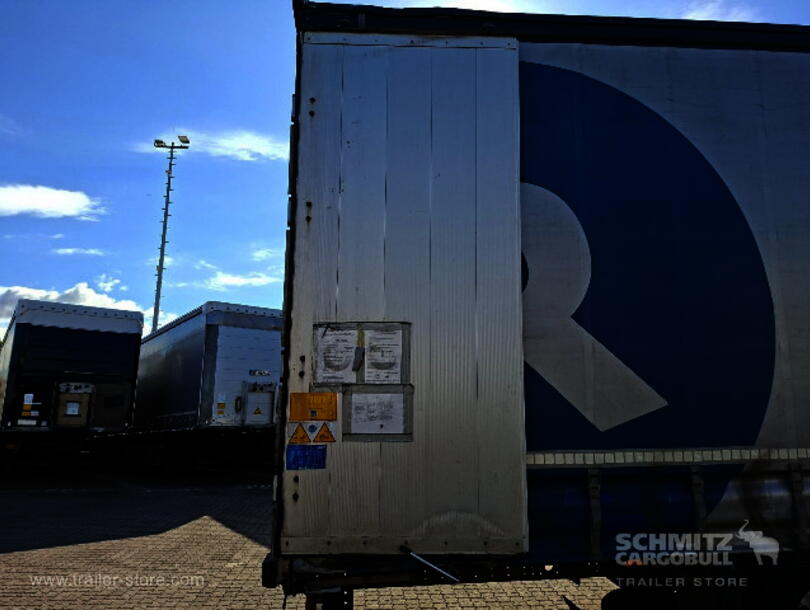 Schmitz Cargobull - Mega Curtainsider (9)